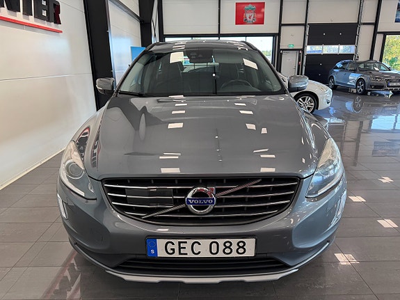 Volvo XC60 4 of 13