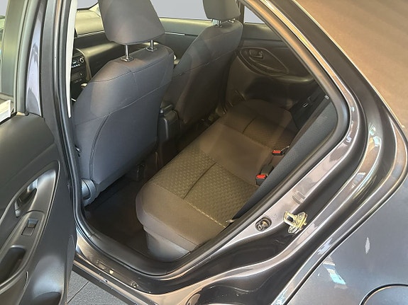 Toyota Yaris Cross 7 of 10