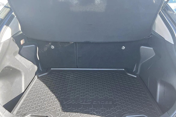 Toyota Yaris Cross 11 of 12