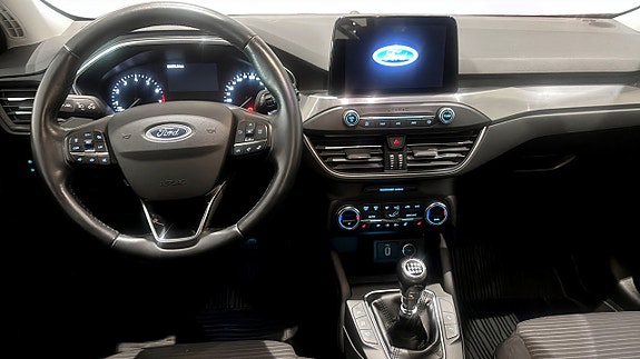 Ford Focus 4 of 12