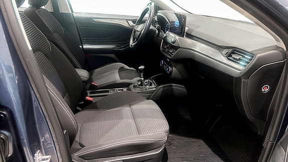 Ford Focus 3 of 12