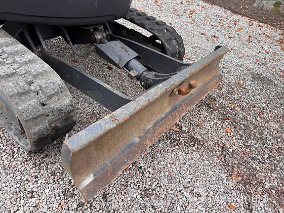 Grävmaskin Yanmar VIO25-4 19 of 27