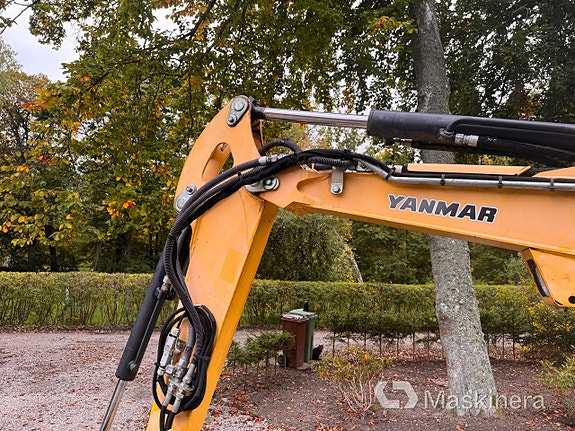 Grävmaskin Yanmar VIO25-4 23 of 27