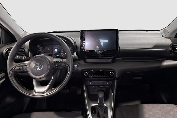 Toyota Yaris 9 of 11