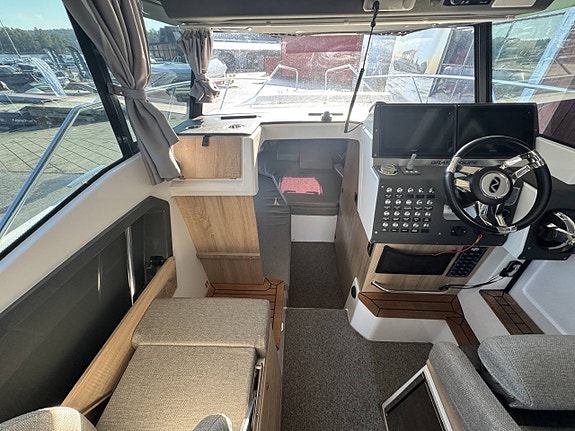Nordkapp 905 Gran Coupe F250XL/CXL AM DS- Twin 3 of 4