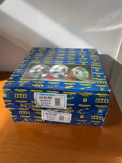 Product image 1 of 2