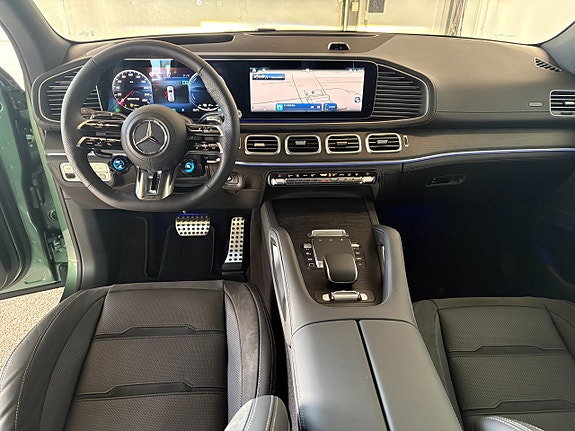 Mercedes-Benz GLE53 12 of 12