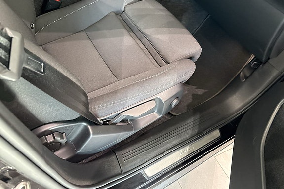 Volvo EX40 20 of 29