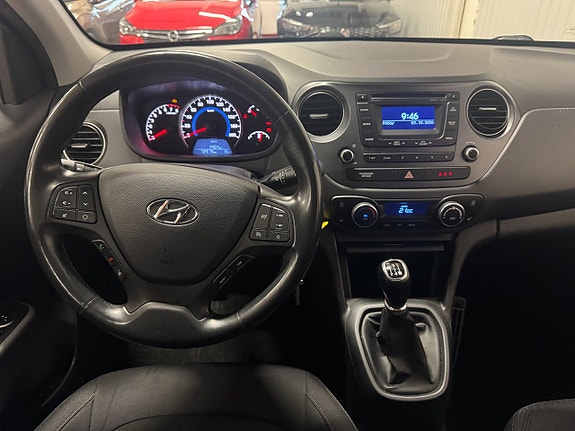 Hyundai i10 9 of 10