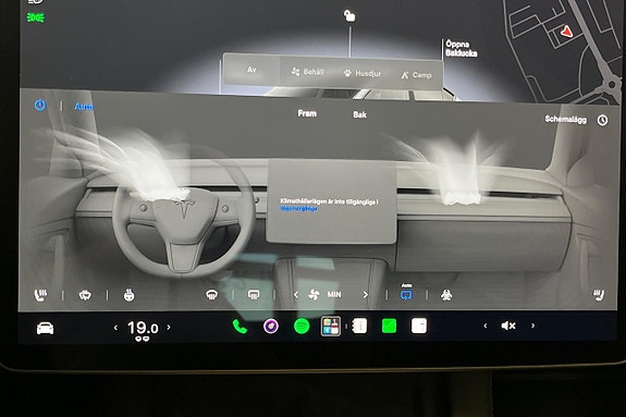 Tesla Model Y 20 of 30