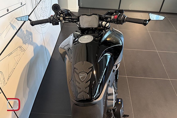 Ducati Diavel V4 *Akrapovic + se spec!* 6 of 7