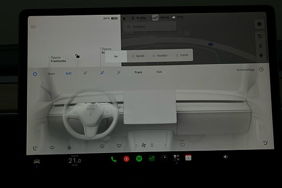 Tesla Model 3 20 of 26