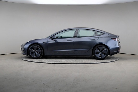 Tesla Model 3 4 of 26
