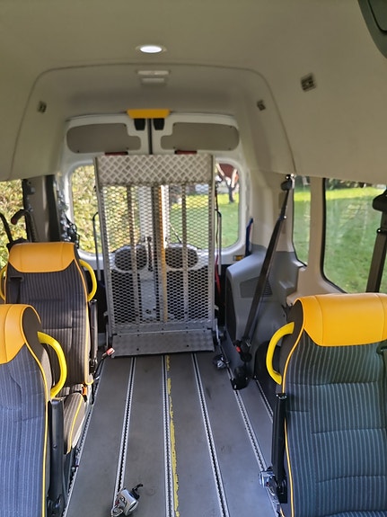 Ford Transit 7 of 7