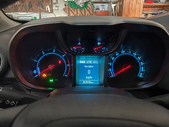 Chevrolet Orlando 7 of 14