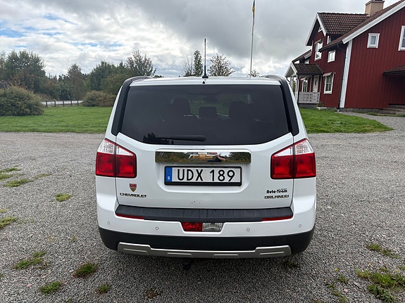 Chevrolet Orlando 3 of 14