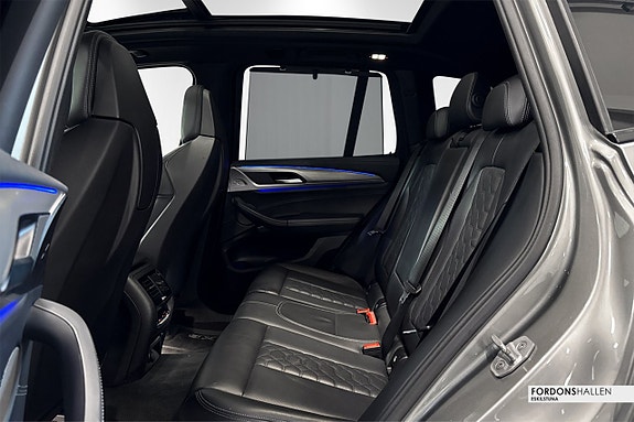 BMW X3 12 of 30