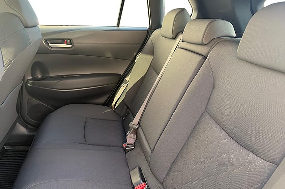 Toyota Corolla Cross 16 of 16