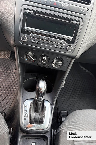 Volkswagen Polo 7 of 8