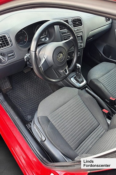 Volkswagen Polo 6 of 8