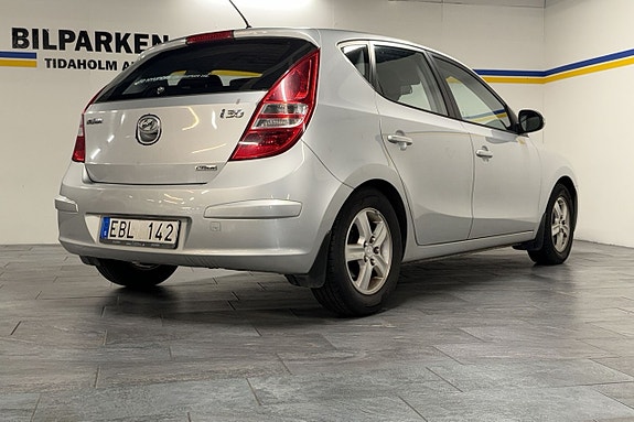 Hyundai i30 7 of 30