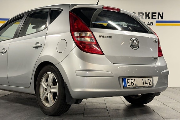 Hyundai i30 11 of 30