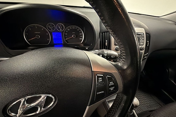 Hyundai i30 18 of 30