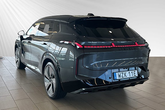 Lynk & Co 08 3 of 30