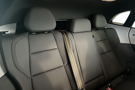 Polestar 4 15 of 30