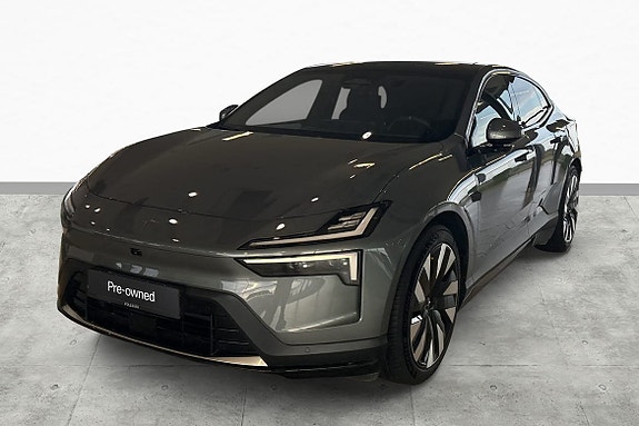 Polestar 4 7 of 30