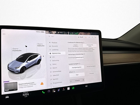 Tesla Model Y 29 of 30