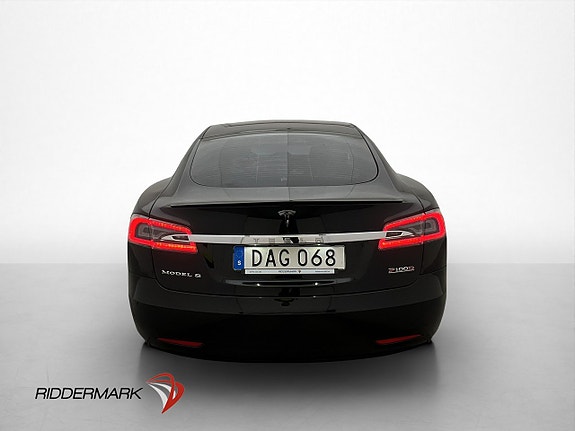 Tesla Model S 8 of 30