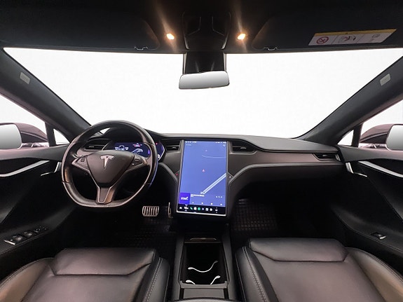 Tesla Model S 14 of 30