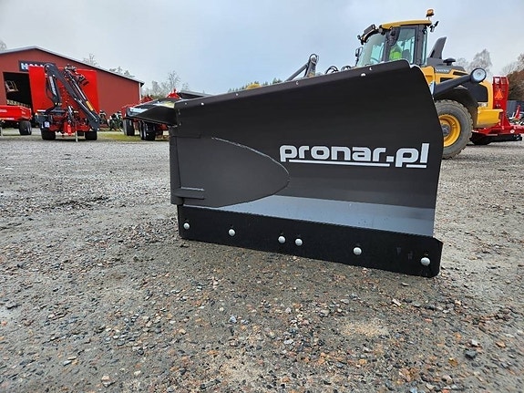 Pronar PUV 2800 M 2 of 4