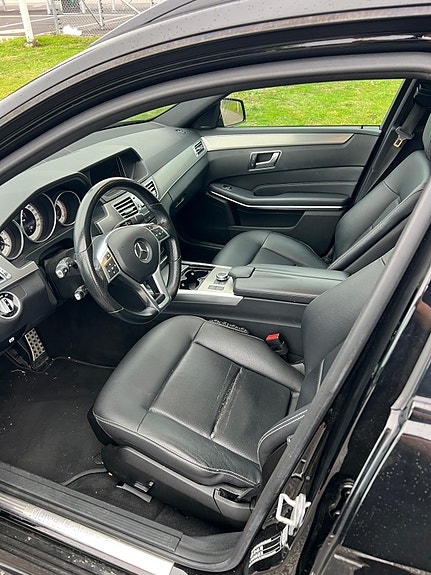 Mercedes-Benz E250 7 of 7