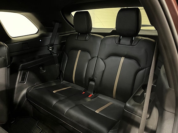 Mazda CX-80 13 of 23
