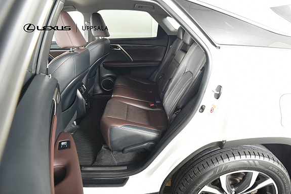 Lexus RX450h 7 of 29