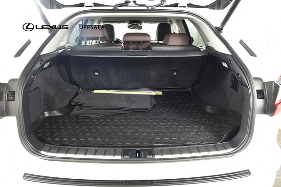 Lexus RX450h 11 of 29