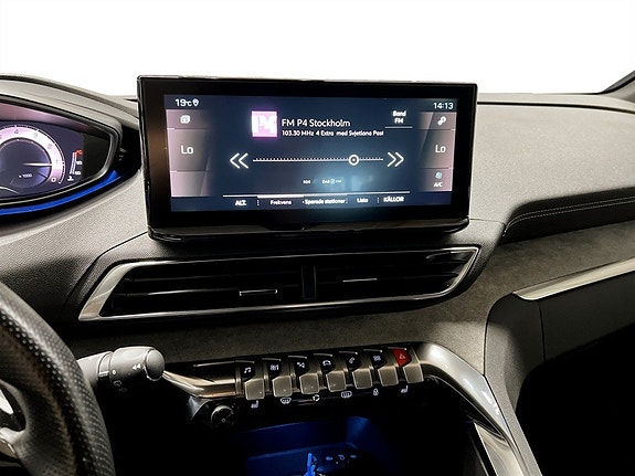Peugeot 3008 9 of 15