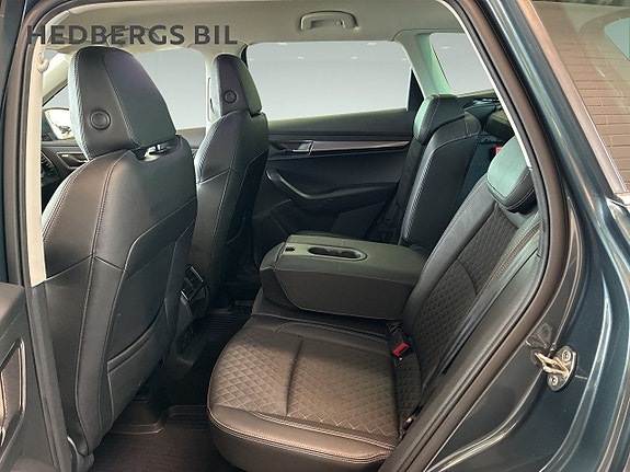 Skoda Karoq 8 of 17