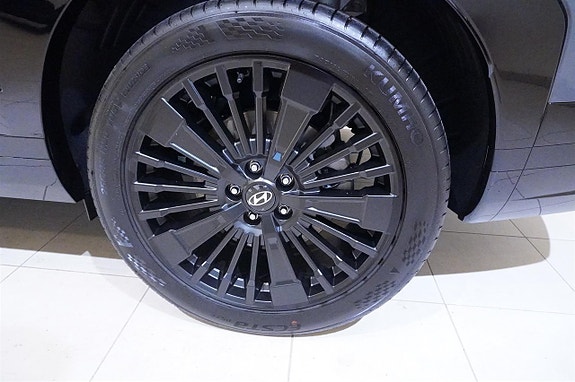 Hyundai Santa Fe 8 of 14