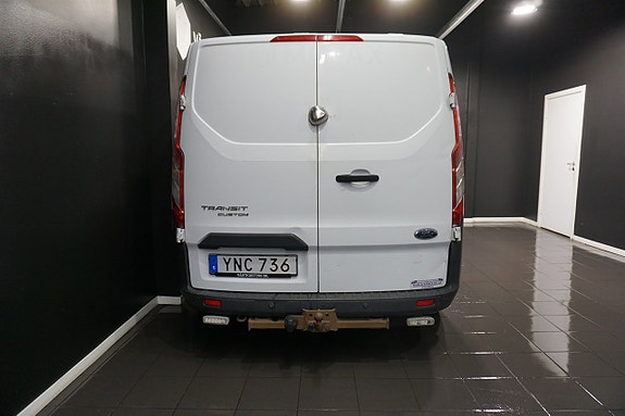 Ford Transit Custom 6 of 22