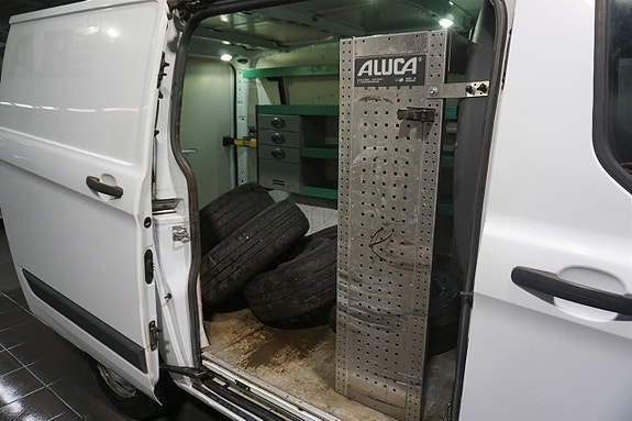 Ford Transit Custom 10 of 22