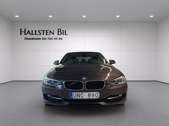 BMW 328i 6 of 24