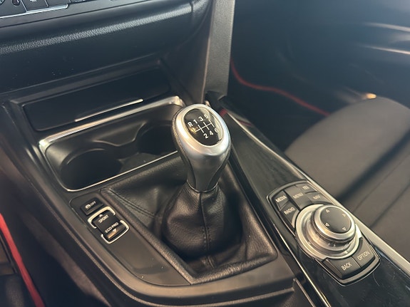 BMW 328i 15 of 24