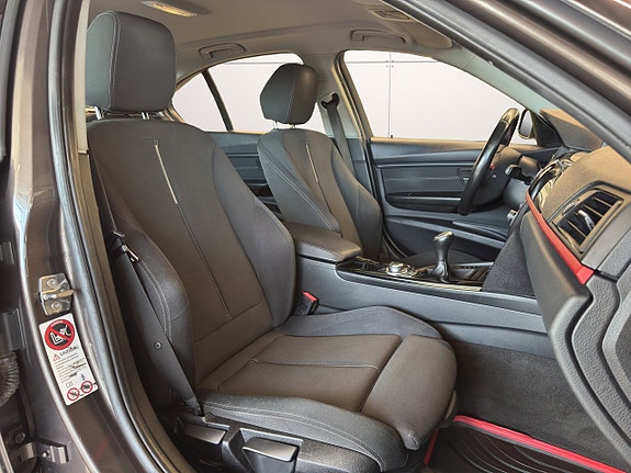 BMW 328i 24 of 24