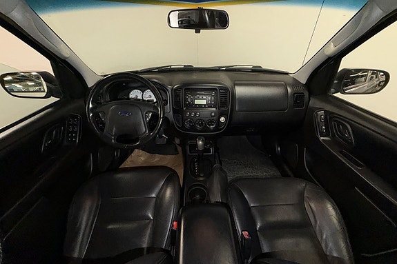 Ford Maverick 14 of 28