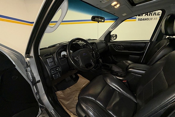 Ford Maverick 17 of 28