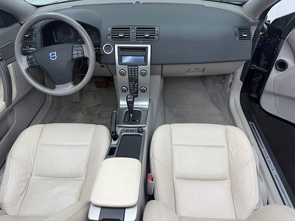 Volvo C70 11 of 20