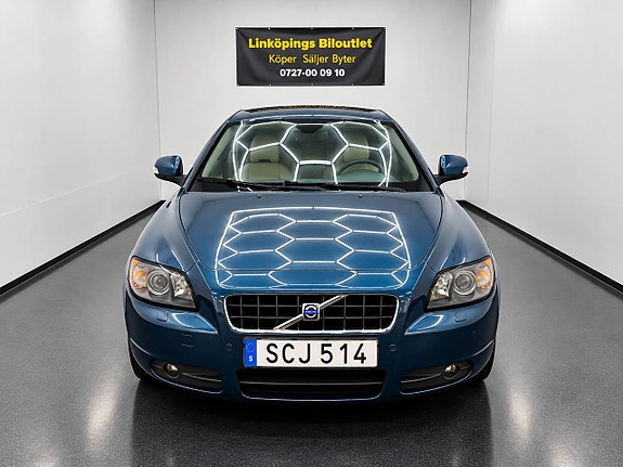 Volvo C70 3 of 20
